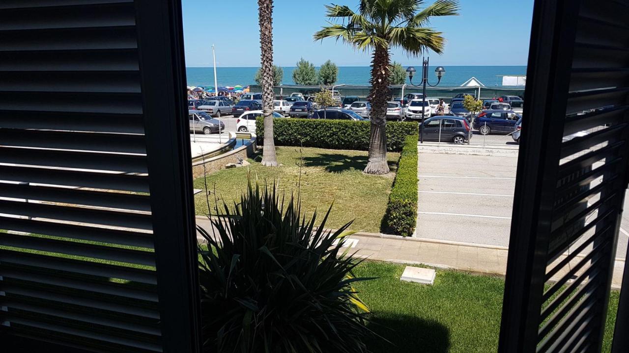 Casarcieri Mare Apartment Barletta Bagian luar foto